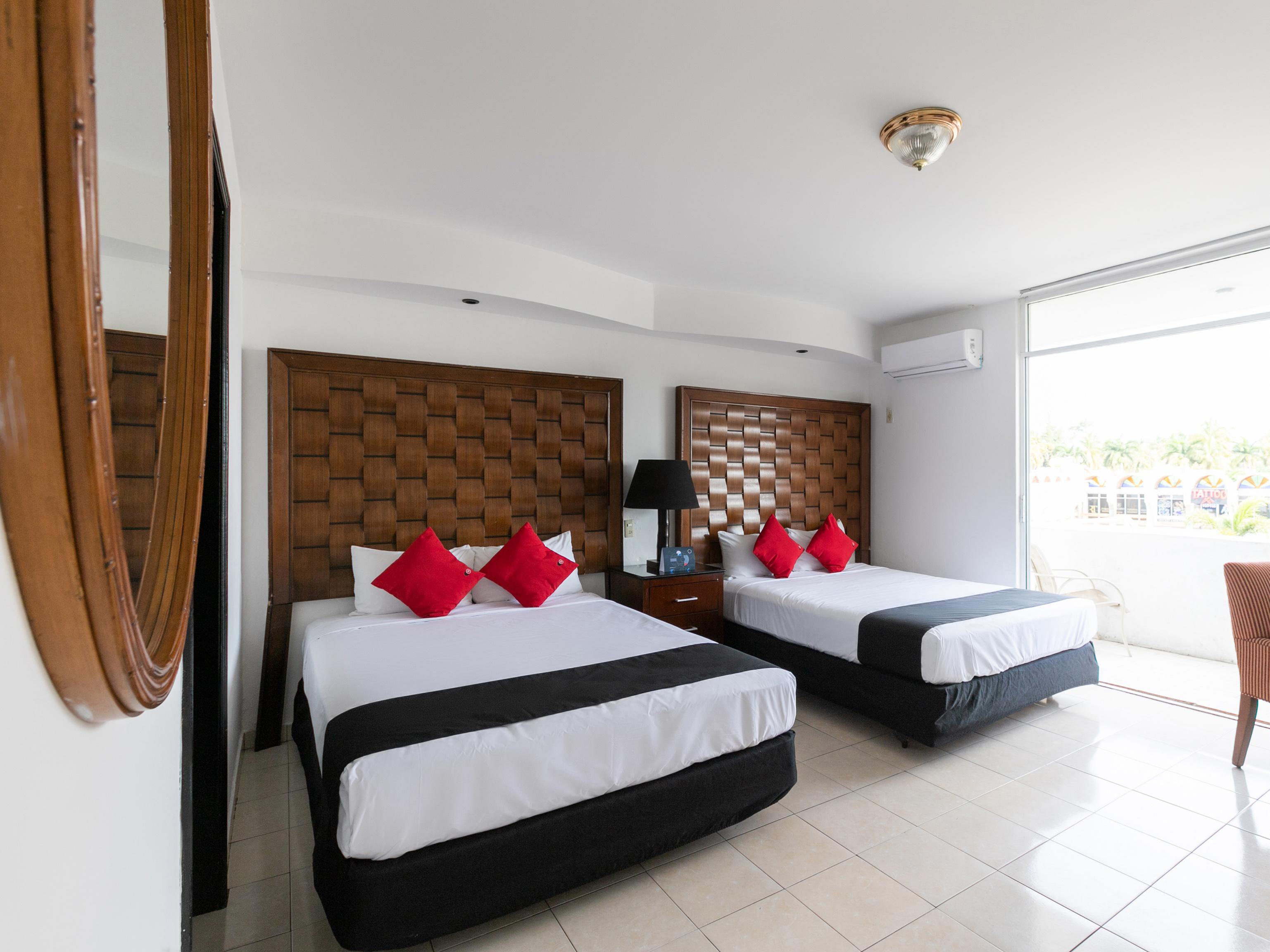 Capital O Zona Dorada Inn, Mazatlan Mazatlán Exterior foto